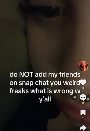 Hannah S Nude Leaked Photo #31