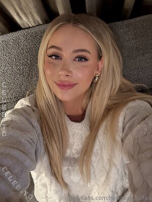 Hannah Sofia Nude Leaked Photo #8