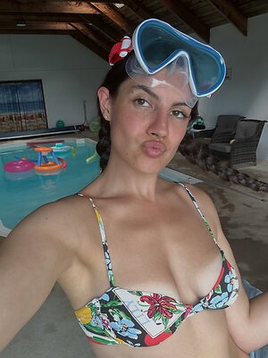 Hannah St. John leaked photo #7