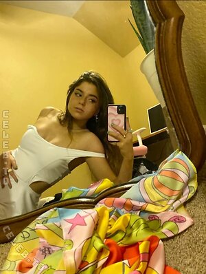 Hannah Stein Nude Leaked Photo #24