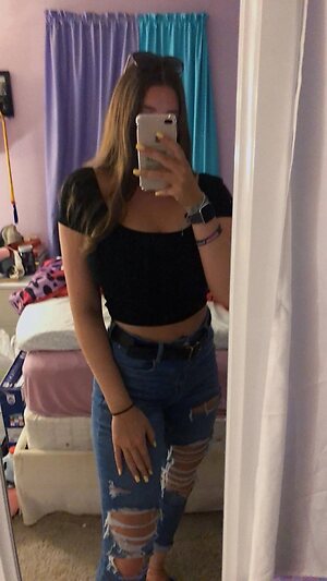 Hannah V leaked photo #6