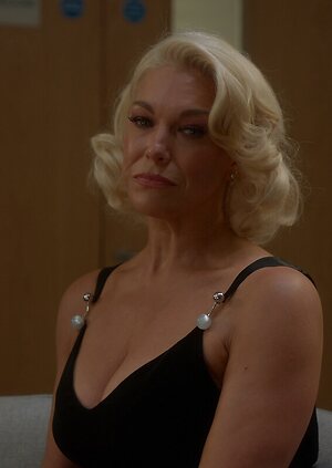 Hannah Waddingham leaked photo #28