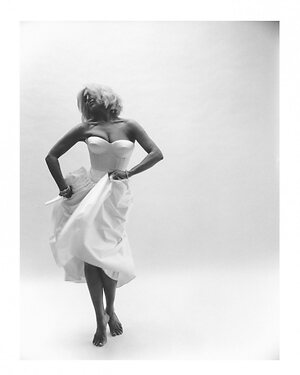Hannah Waddingham leaked photo #87