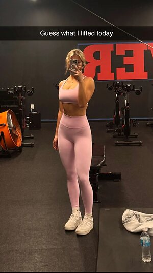 Hannah White leaked photo #215