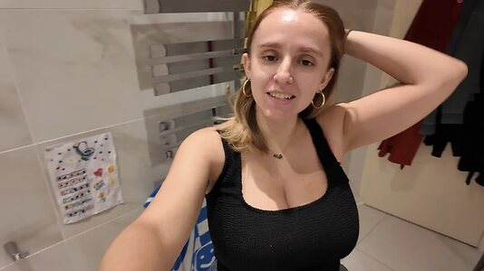 Hannah Witton leaked photo #49