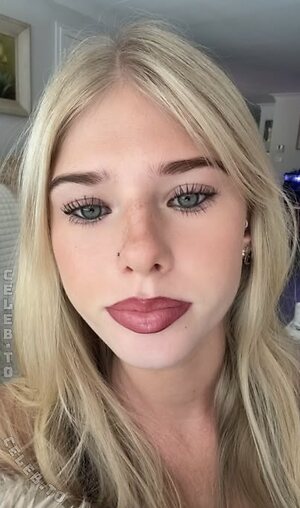 hannahanderrson Nude Leaked Photo #10