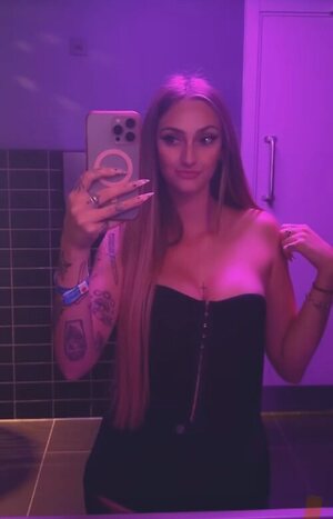 Hannahkayxo Nude Leaked Photo #17