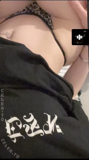 hannahluisienne Nude Leaked Photo #3