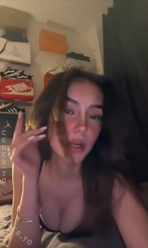 hannahluisienne Nude Leaked Photo #14