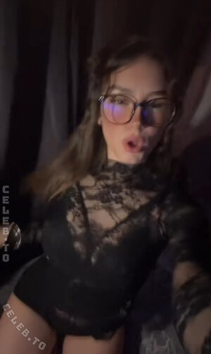 hannahluisienne Nude Leaked Photo #16