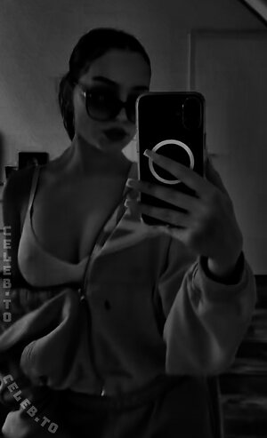 hannahluisienne Nude Leaked Photo #34