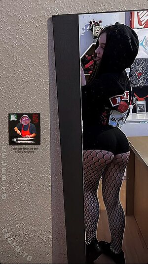 hannahluisienne Nude Leaked Photo #39