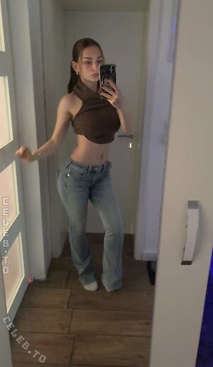 hannahluisienne photo