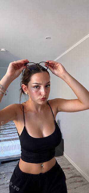 hannahluisienne photo