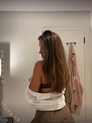 Hannah.milr Nude Leaked Photo #8