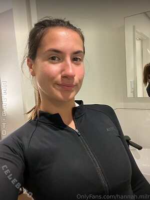 Hannah.milr Nude Leaked Photo #25