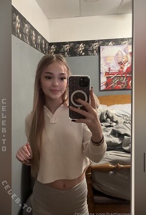 Hartley Reed Nude Leaked Photo #11