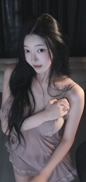 Haxxnini leaked photo #27