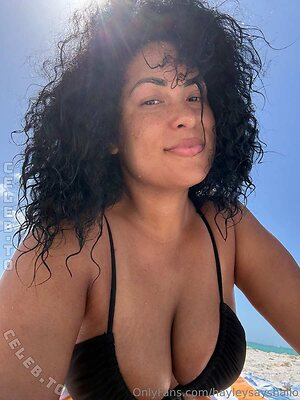 Hayley Alexis Nude Leaked Photo #2