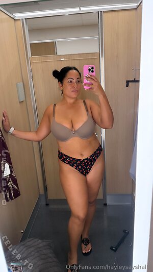 Hayley Alexis Nude Leaked Photo #22