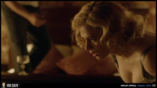Hayley Atwell leaked photo #18