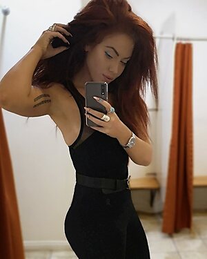 Hayley De Sola Pinto leaked photo #54
