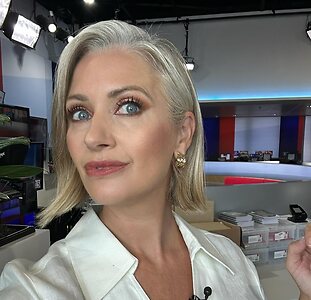 Hayley McQueen leaked photo #7