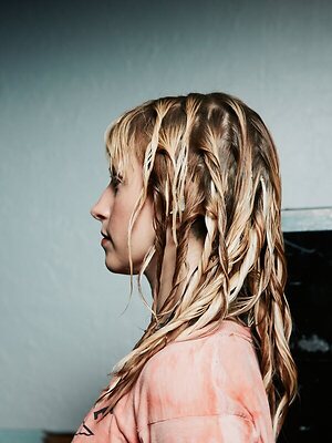Hayley Williams leaked photo #39