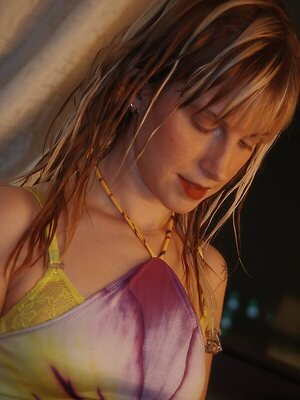 Hayley Williams leaked photo #60