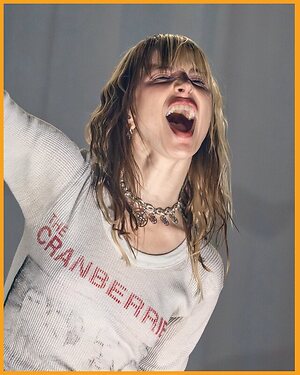 Hayley Williams leaked photo #87