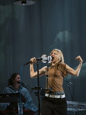 Hayley Williams leaked photo #106