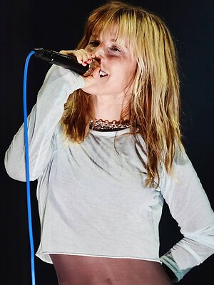 Hayley Williams leaked photo #128