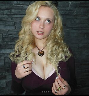Haylo Hayley leaked photo #12