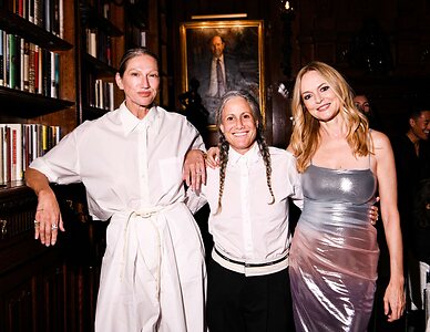 Heather Graham leaked photo #222