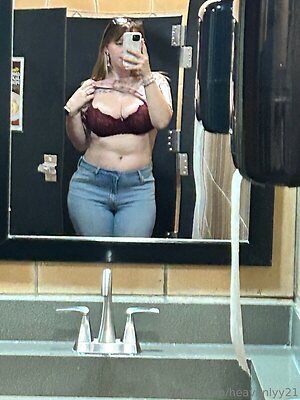 heavenlyy21 leaked photo #7