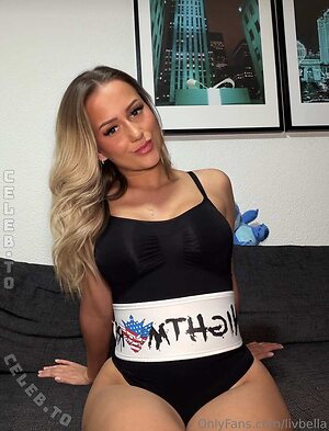 heel.liv Nude Leaked Photo #51