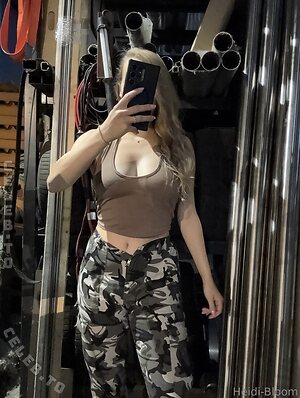 heidi-austria Nude Leaked Photo #19