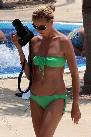 Heidi Klum Nude Leaked Photo #16