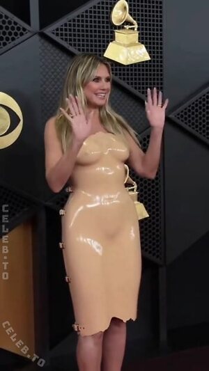 Heidi Klum Nude Leaked Photo #25