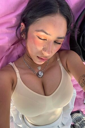 Heily C Nude Leaked Photo #3