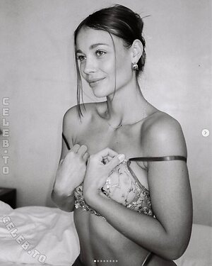 Helen Aurica Nude Leaked Photo #31