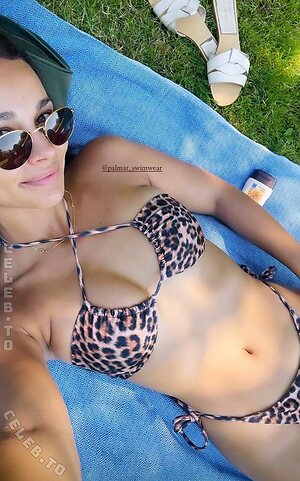 Helen Aurica Nude Leaked Photo #32