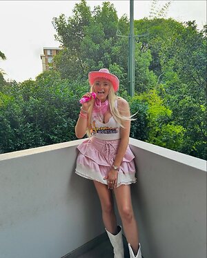 Helen Housby leaked photo #33