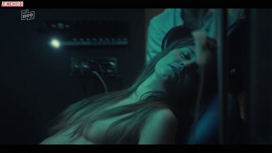 Helena Coppejans Nude Leaked Photo #10