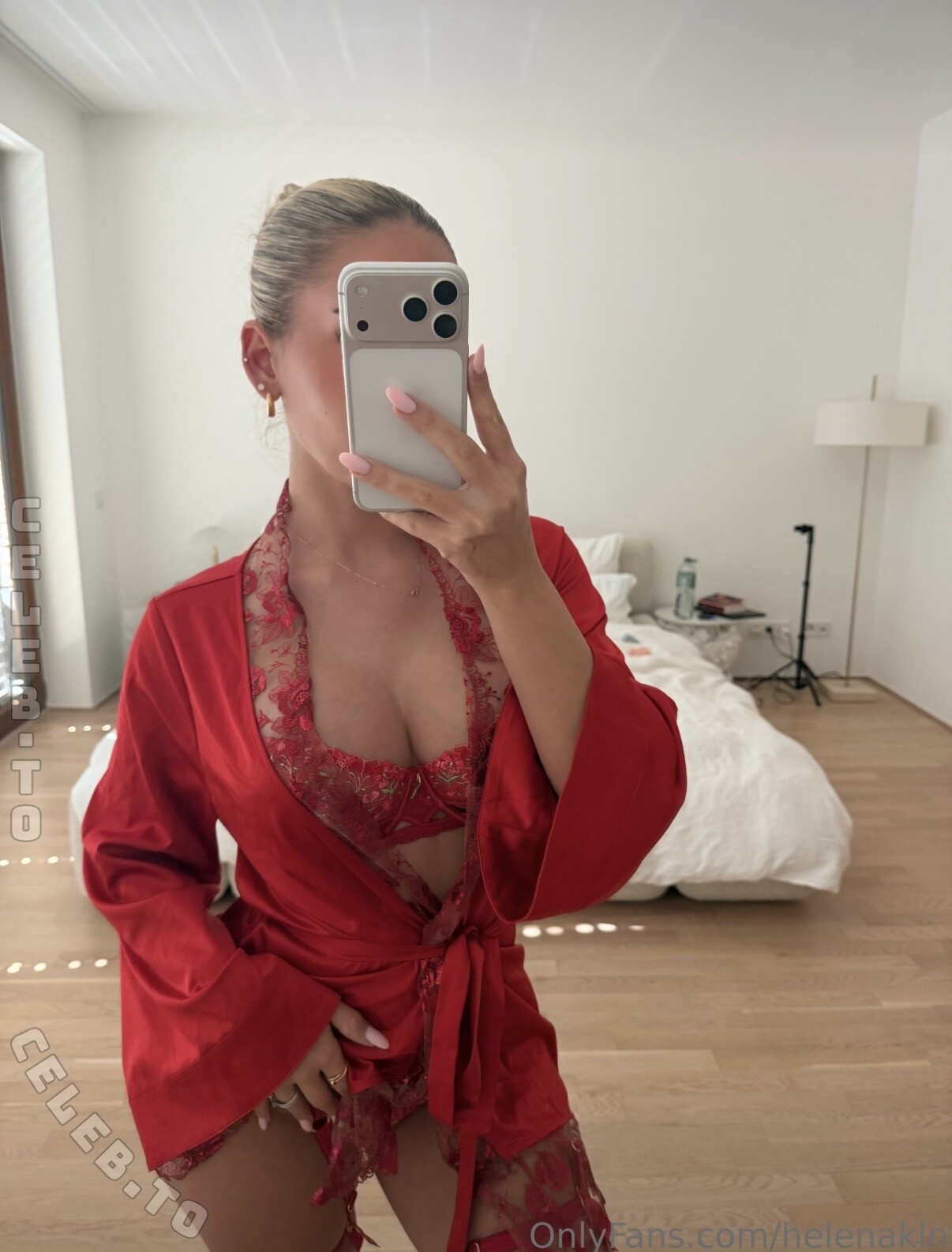 Helenaakln photo