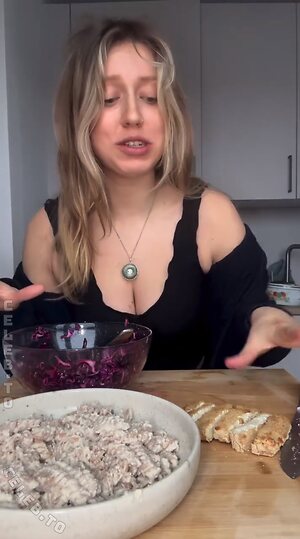 Helenaastoll Nude Leaked Photo #9