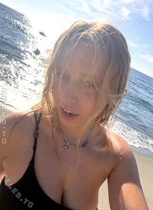 Helenaastoll leaked photo #62