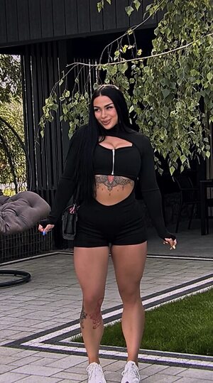 helena_elena_a