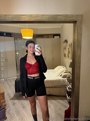 helena.klein Nude Leaked Photo #3