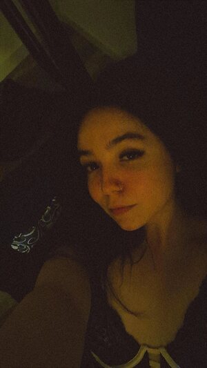@helena_leaog leaked photo #39